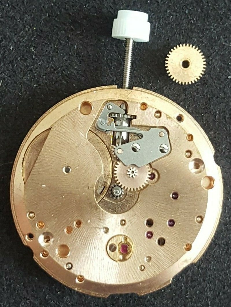 Omega Movement Caliber 410, 17 Jewels, Hour Wheel Height 1.50mm