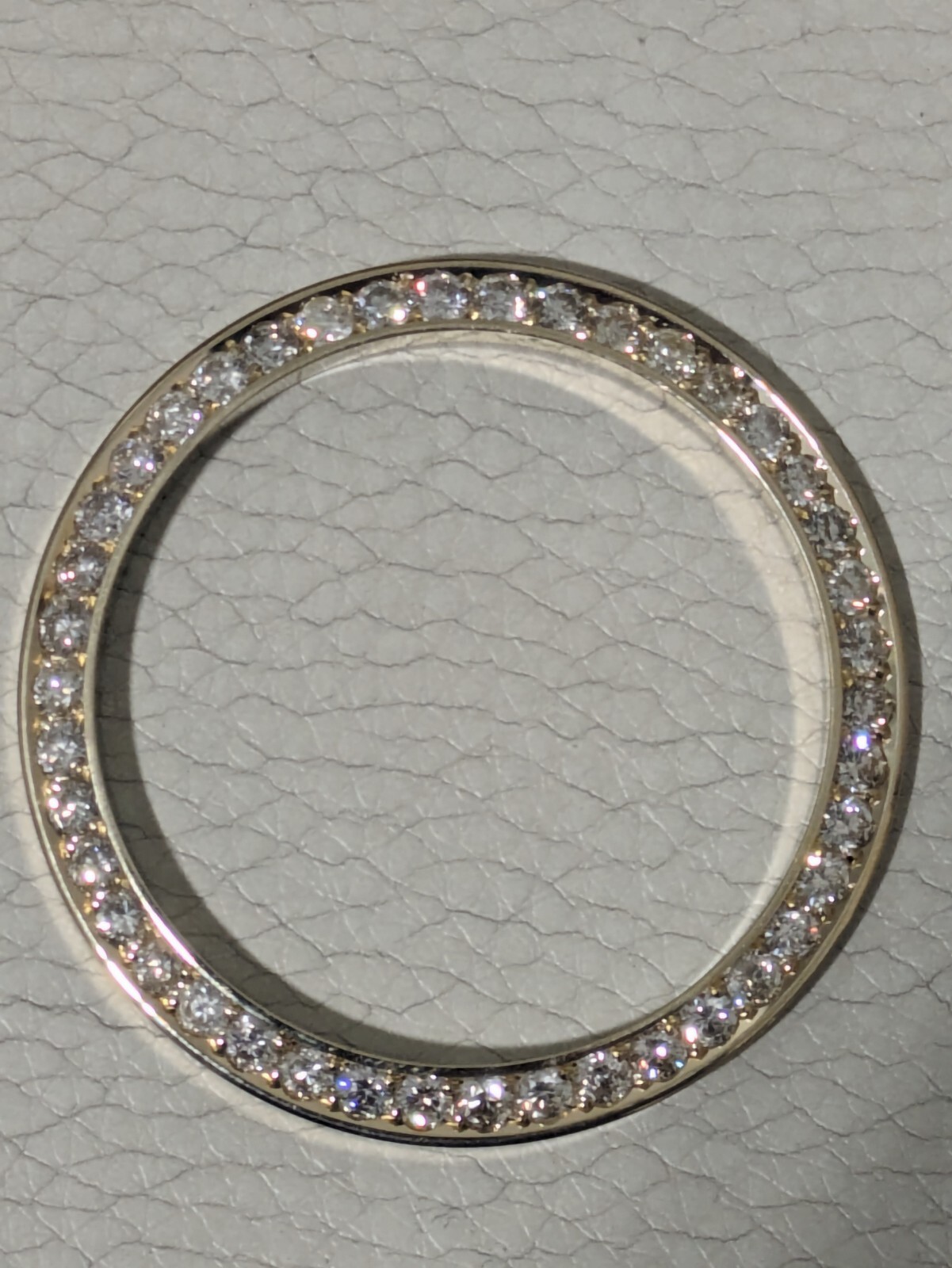 Rolex Datejust 41 Custom 3.00ct Diamond Bezel 10K YG MODEL 126333