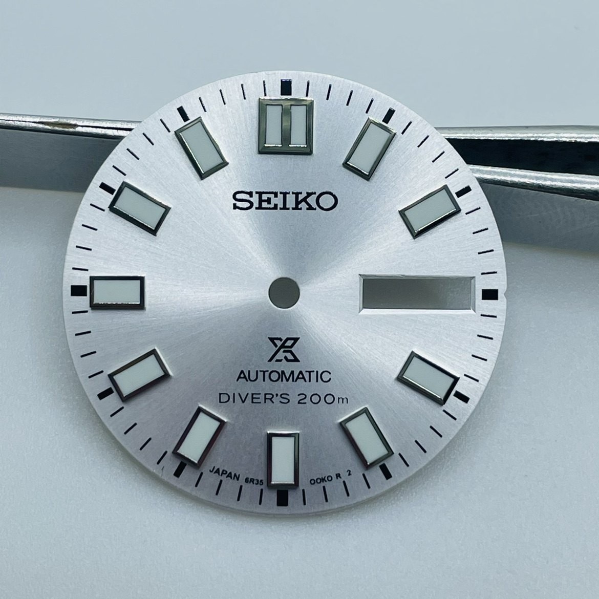 28.5mm Sun Pattern Watch Dial Green Lume Double Calendar for Nh35 Nh36 Movement