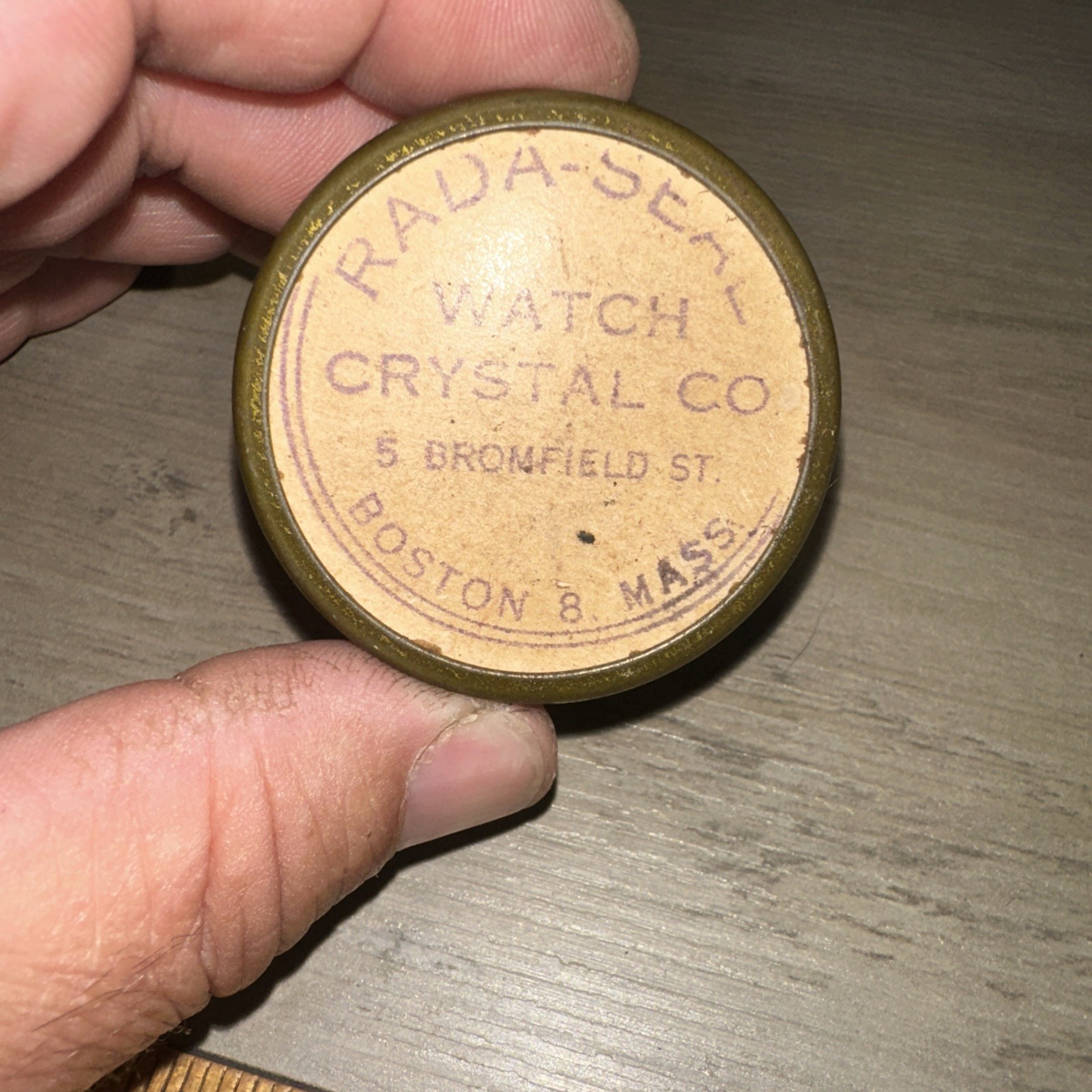 Vintage Rada-seal Watch Crystal Co. Movement Tin Boston Ma.