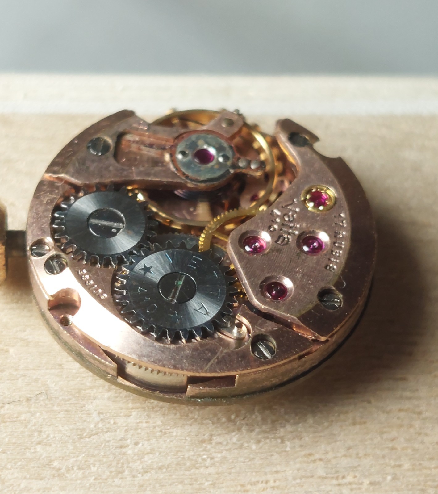 Movement Vetta cal. 410
