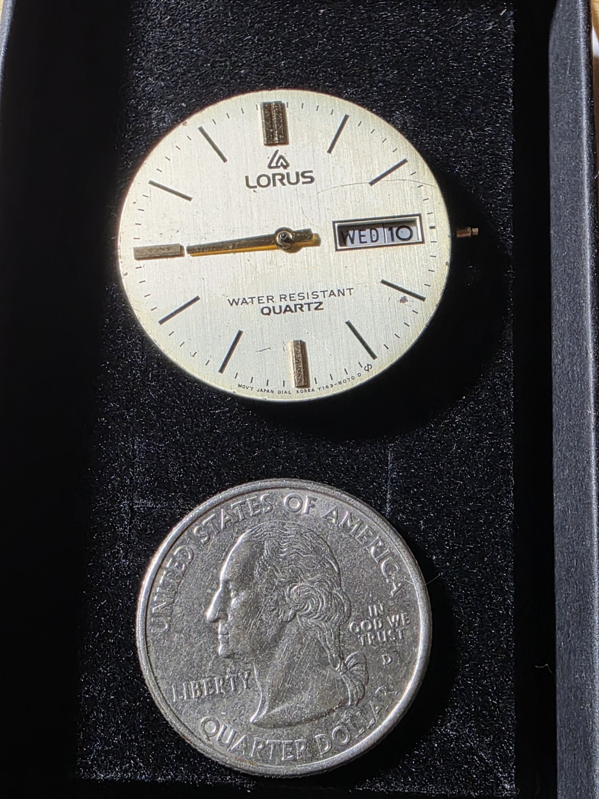 Vtg Lorus Dial w quartz movement (parts only,not working) 28.54mm (D2)