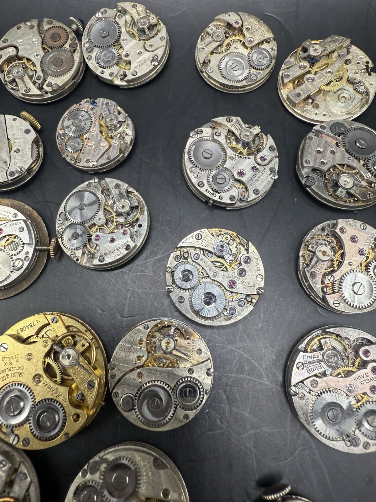 LOT of 36 Vintage Ladies Watch Movements & Dials For Parts/Repair Various Brands