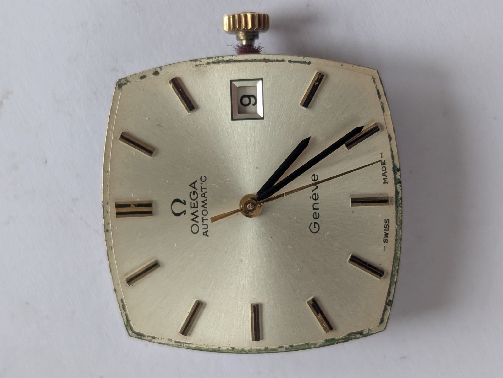 Vintage Omega 1481 Automatic Watch Movement (Runs-ish But Spares/Repairs)