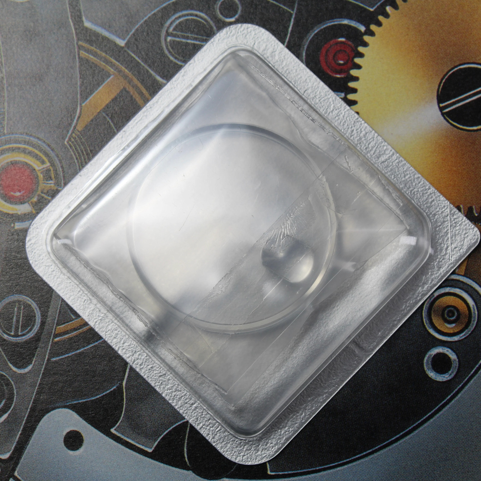 NEW Rolex 25-127 Glass Plexiglass Cyclope Submariner 1680 New in Blister