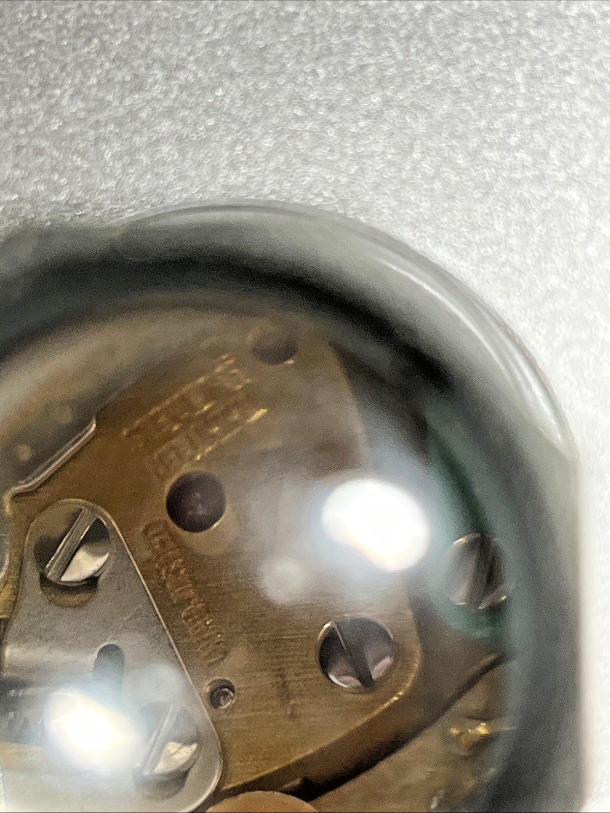 Buttes Watches ESA Watch Movement Y2 9154 Automatic Authentic Swiss Made