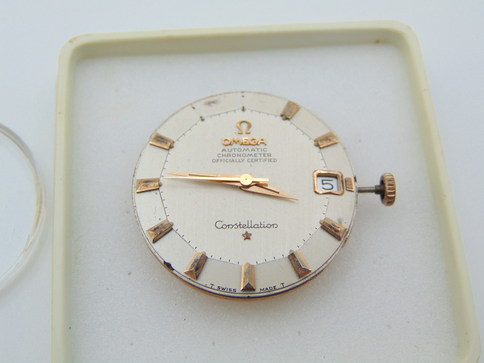 ORIGINAL OMEGA CONSTELLATION PIE PAN MOVEMENT COMPLETE – OMEGA 564 – ( WORKING )