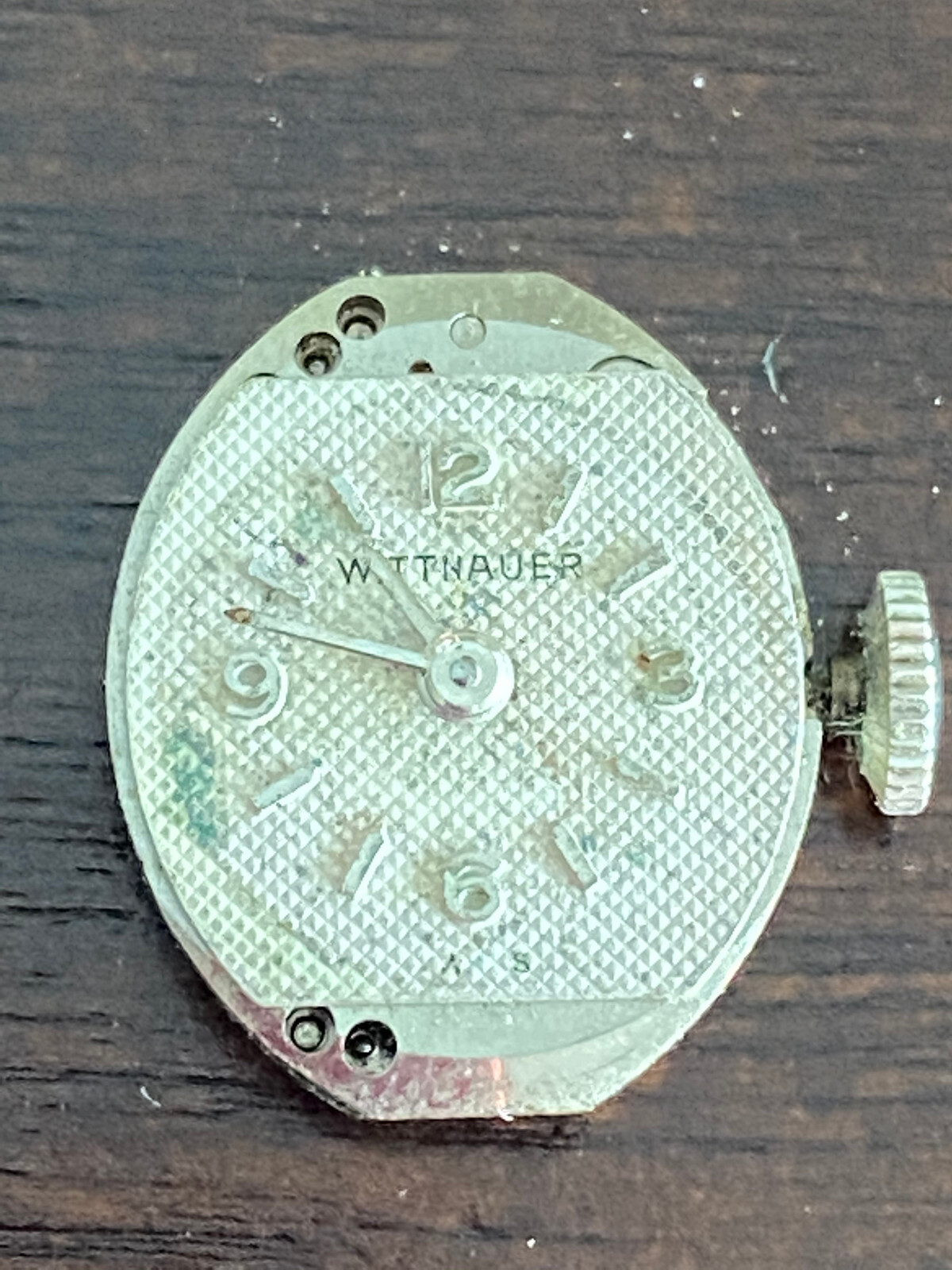 VINTAGE LADIES WITTNAUER WRIST WATCH MOVEMENT, CAL. 5UN, KEEPING TIME, 17 JEWEL