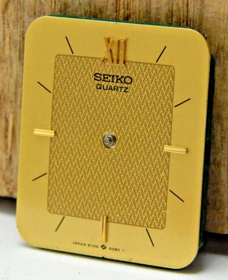 Ventage Seiko Quartz 5Y00A Art deco men’s wrist watch movement w/ gold tone dial