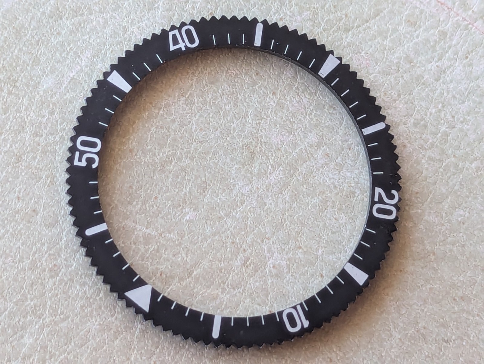 Vintage 1970’s Bulova Caravelle ‘B174’ Diver Countdown BEZEL FOR 7085 CASES ONLY