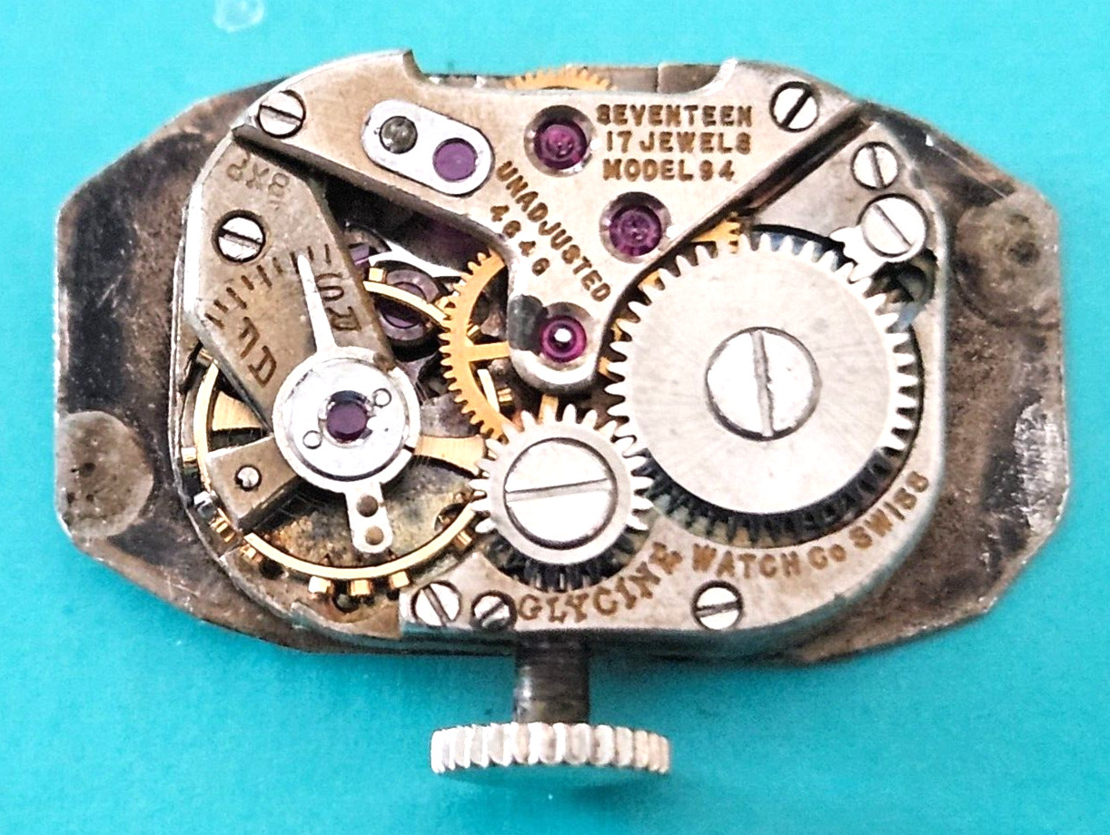 GLYCINE 94 4646 17J Watch Movement (REMOVED FROM GOLD CASE/BALANCE RUNS) LOT.125