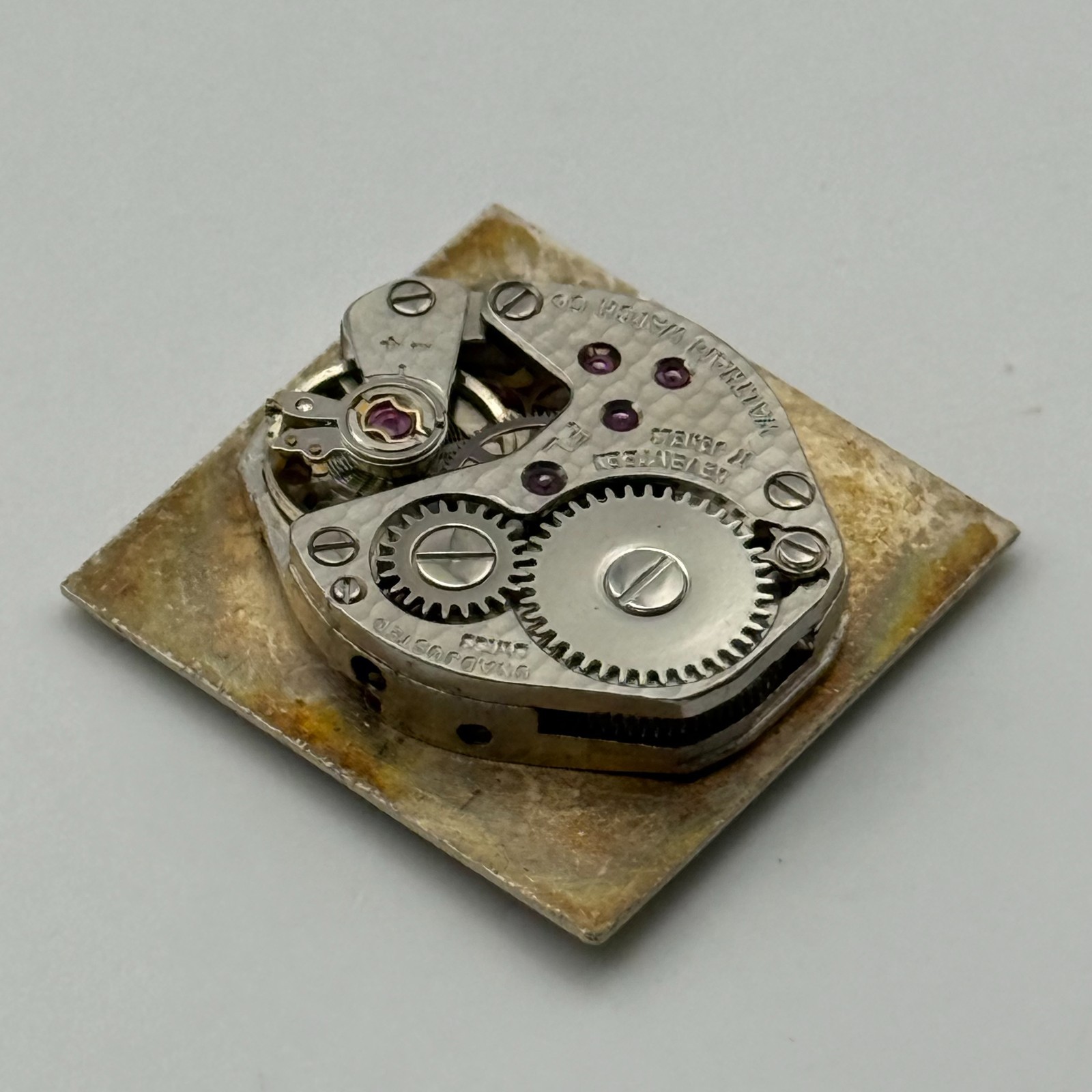 FHF 69-21 Watch Movement Waltham 17 Jewels Swiss Ladies Parts Repair 15.3mm