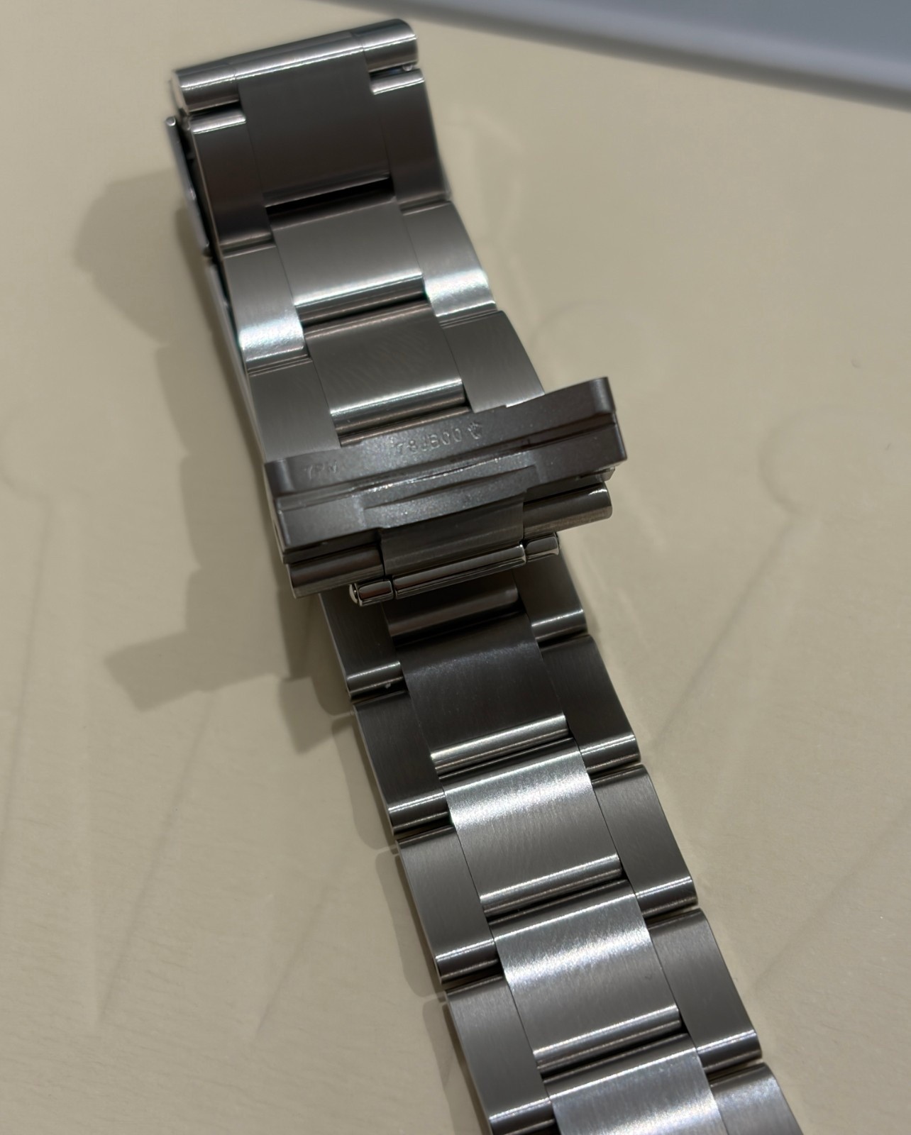 Rolex 224270 Explorer 1 40MM Bracelet 78JB00 Great Condition Full Link