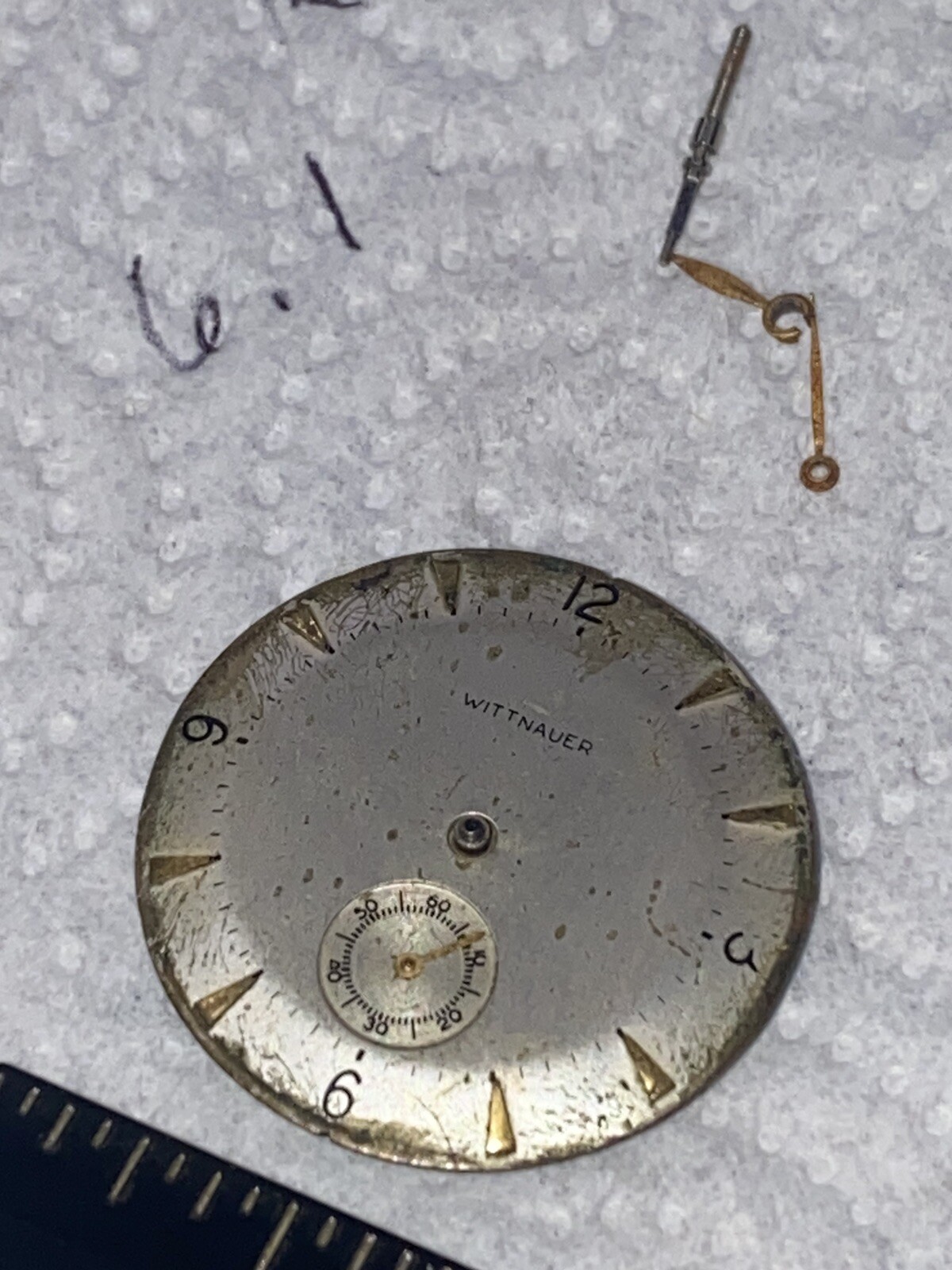 Vintage 17 jewel Wittnauer Revue 76/3G Gents watch movement (Parts Or repair)