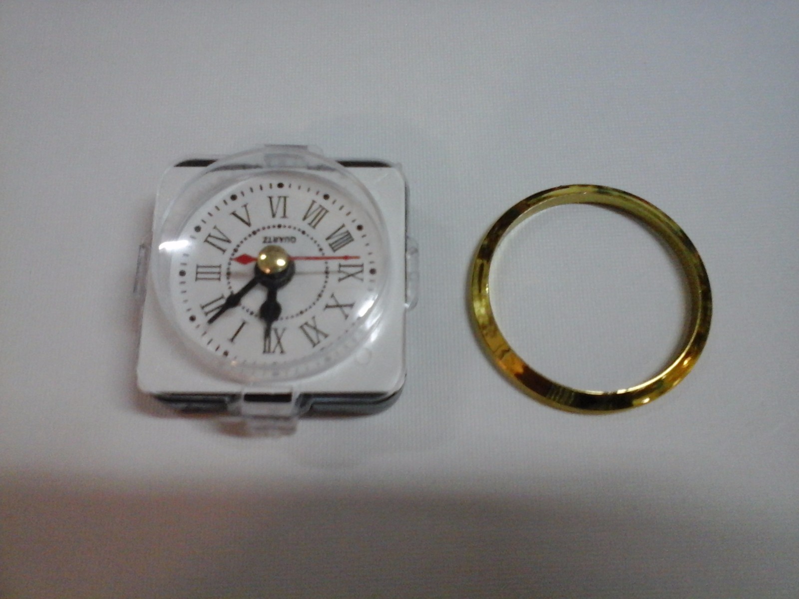 MECCANISMO Sostituzione OROLOGIO Ricambio LUNETTA DA 50 mm. Da INCASSO AL QUARZ0