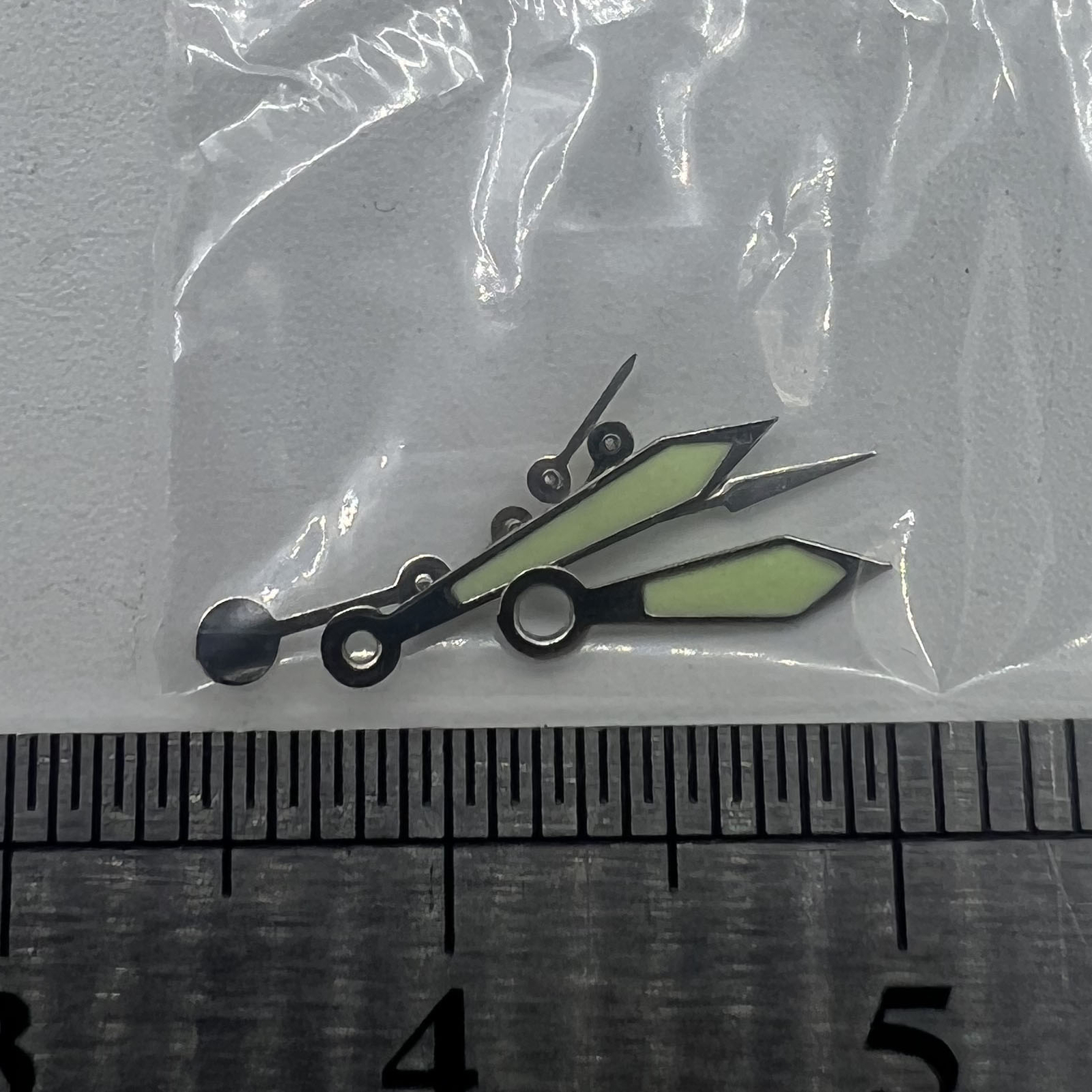 Pointed 11mm Silver Trim Green Luminous Watch Hands for Miyota 0S20 Movement