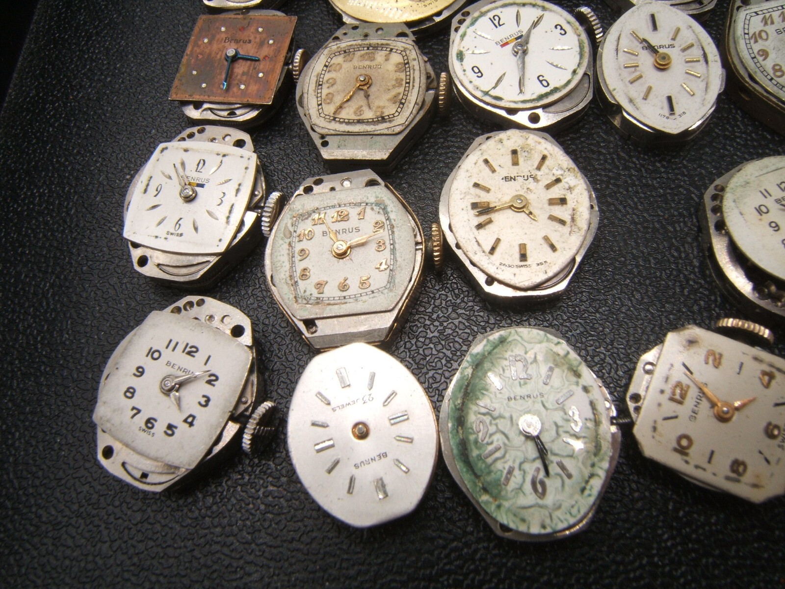 33 VTG BENRUS WOMEN’S WRIST WATCH MOVEMENTS WIND UP AS IS PARTS REPAIR