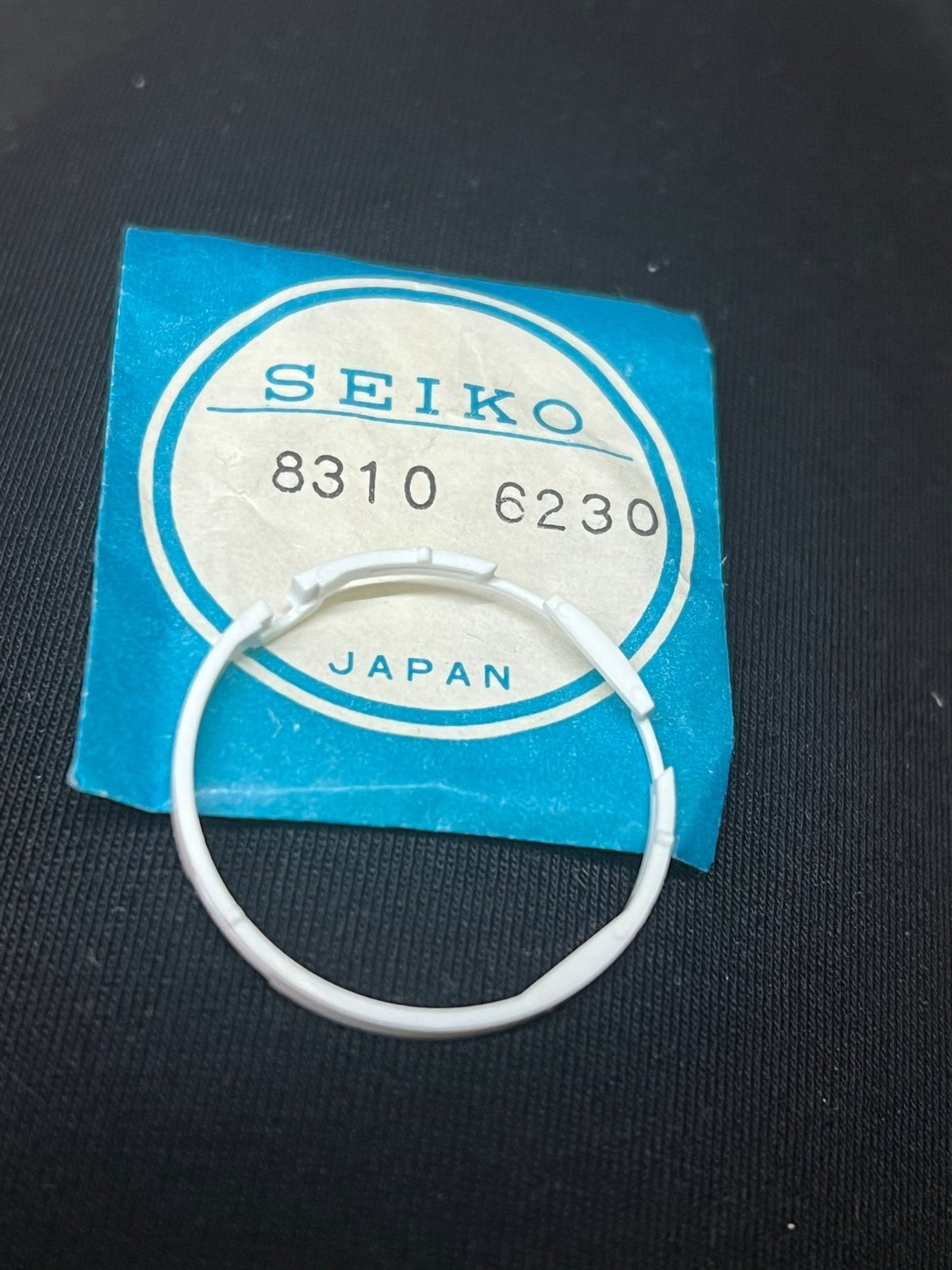 Seiko A021 seiko A029 Case Ring Part 83106230 NOS