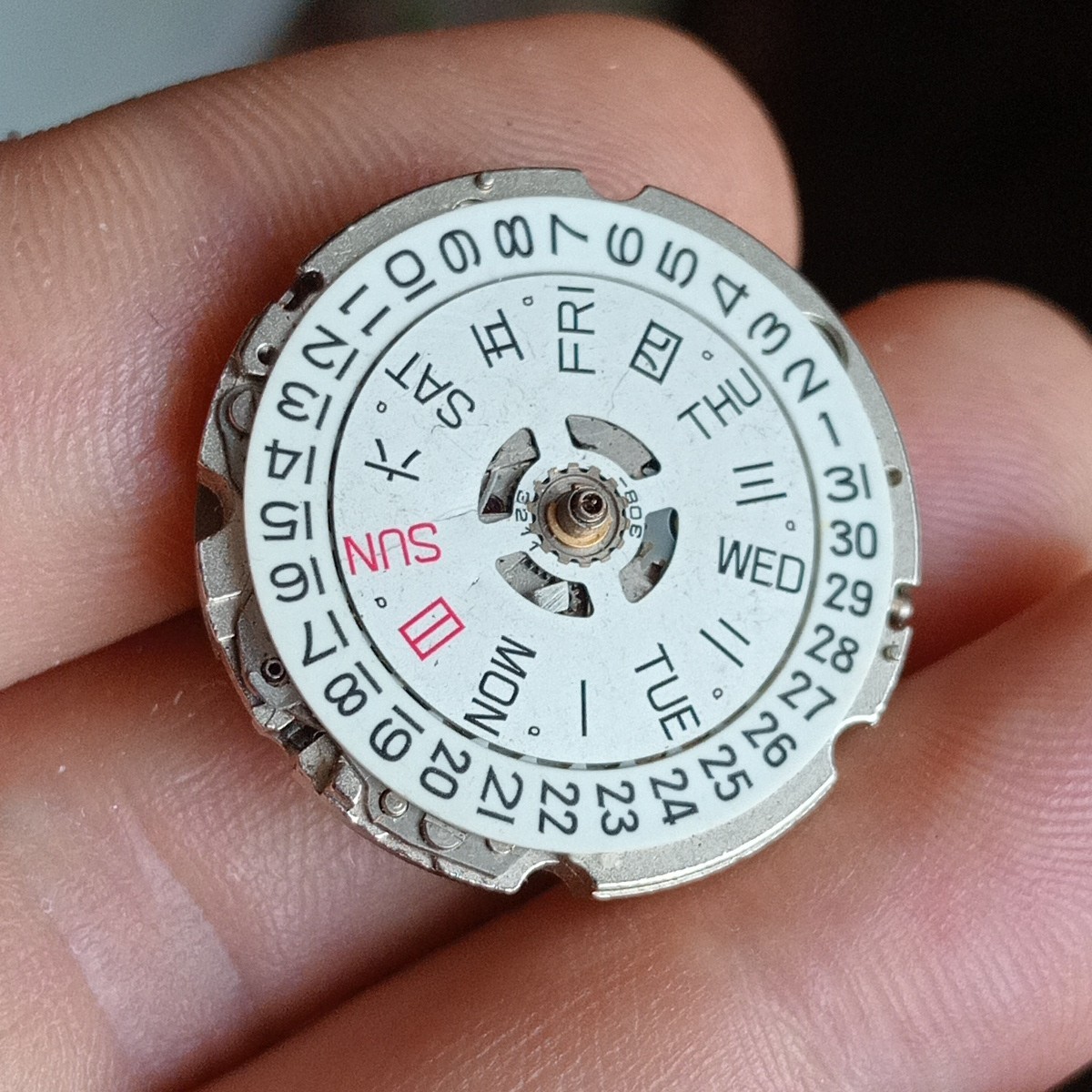 MIYOTA Ref. 8205 Automatic Movement Vintage USED x Spare Parts NOT WORKING