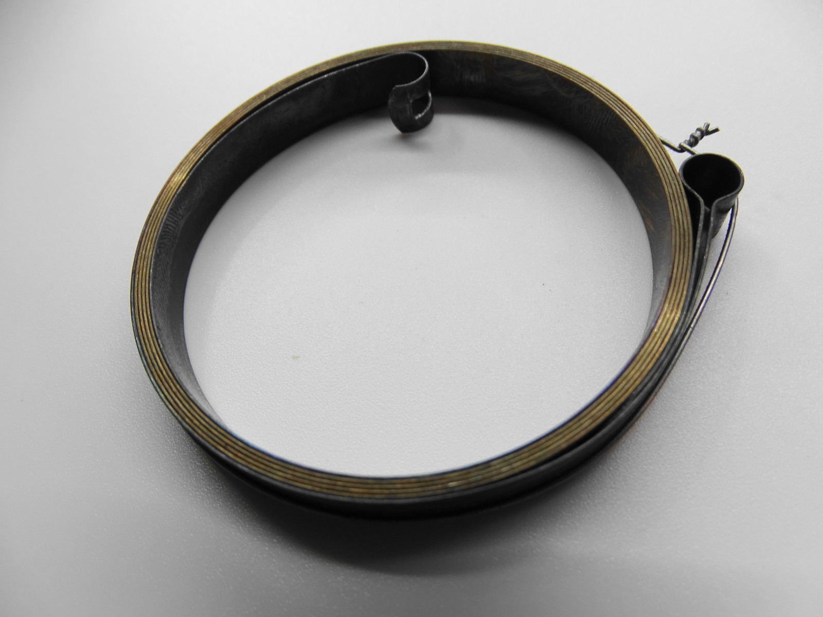 JAZ-D Movement Spring, Gray Stainless Steel Ø60 x Height 7.50 x Thk 0.38 x 1050