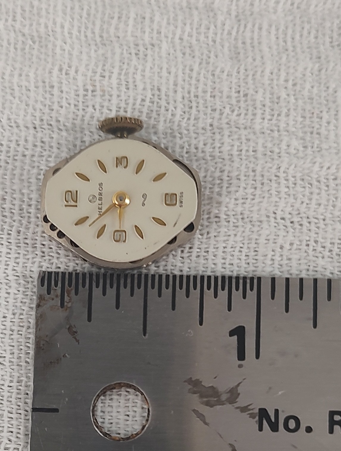 Vintage Helbros Swiss 17j Ladies Watch Movement & Duchess GF Band For Parts
