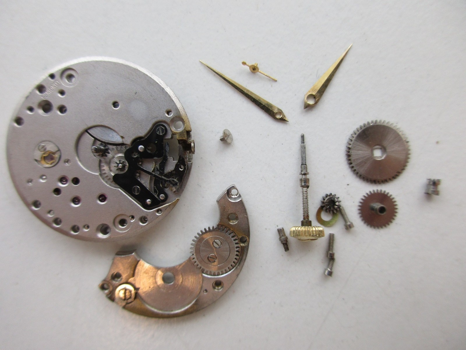 Longines cal. 23Z Swiss disassembled watch movement – balance moves – for parts