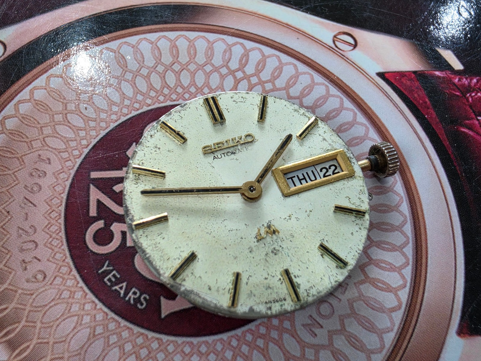 Vintage SEIKO AUTOMATIC MOVEMENT 5606 a Lord Matic LM Quick set day date.