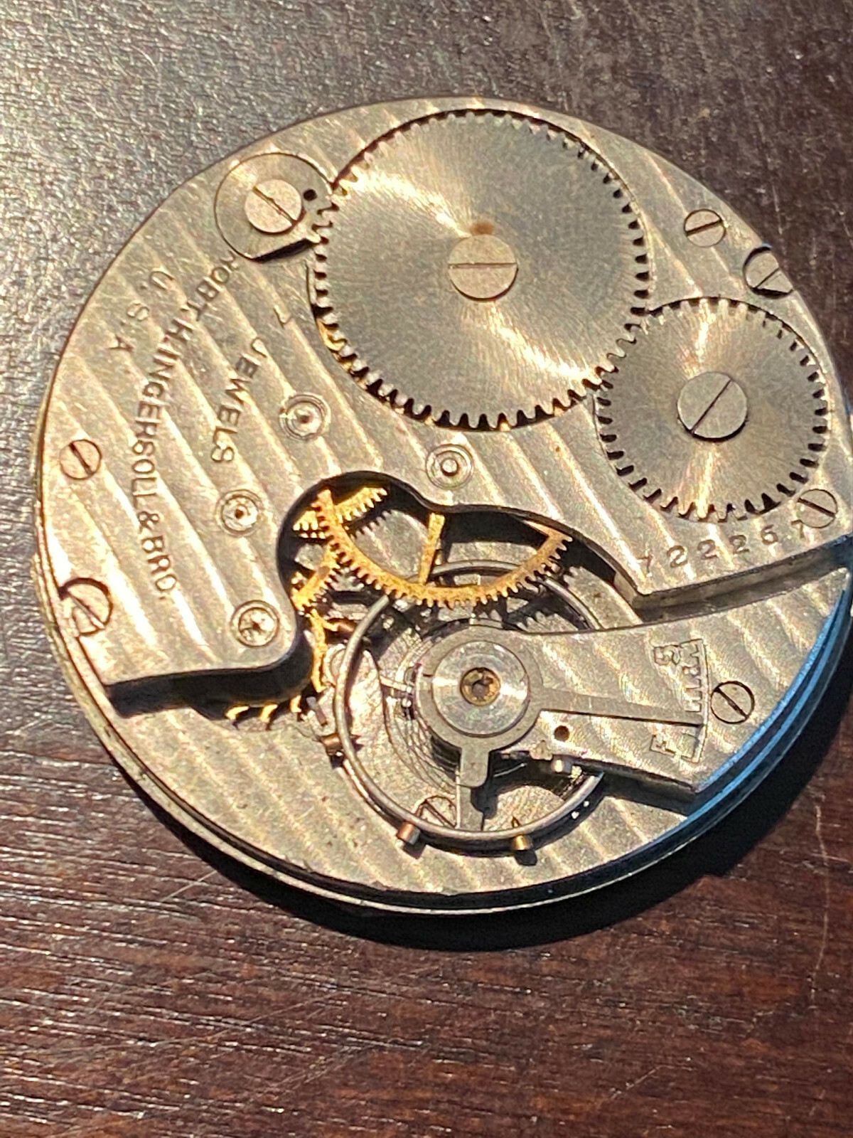 VINTAGE 16S INGERSOLL RELIANCE POCKET WATCH MOVEMENT,MODEL 1677,RUNNING