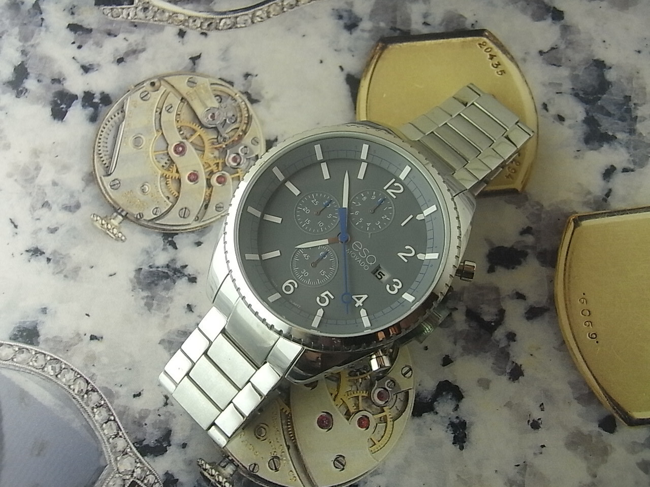 44MM ESQ BY MOVADO CATALYST CHRONO SALESMAN SAMPLE DEMO WATCH (without movement)