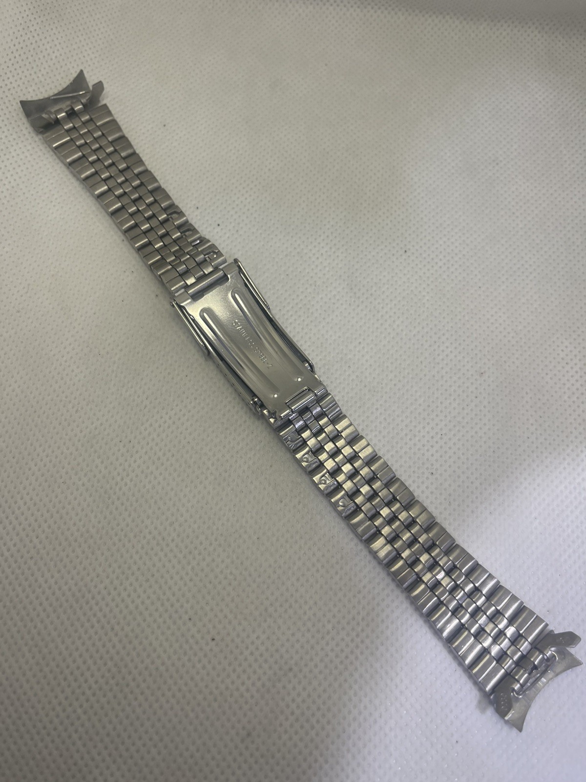041 SEIKO 20MM STAINLESS JUBILEE REPLACEMENT BRACELET SKX013 SKX015
