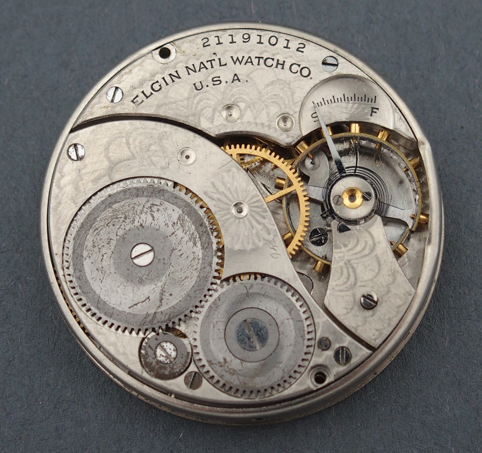 Elgin 12s 7J OF Grade 303 Pocket Watch Movement for Parts or Repairs #F150