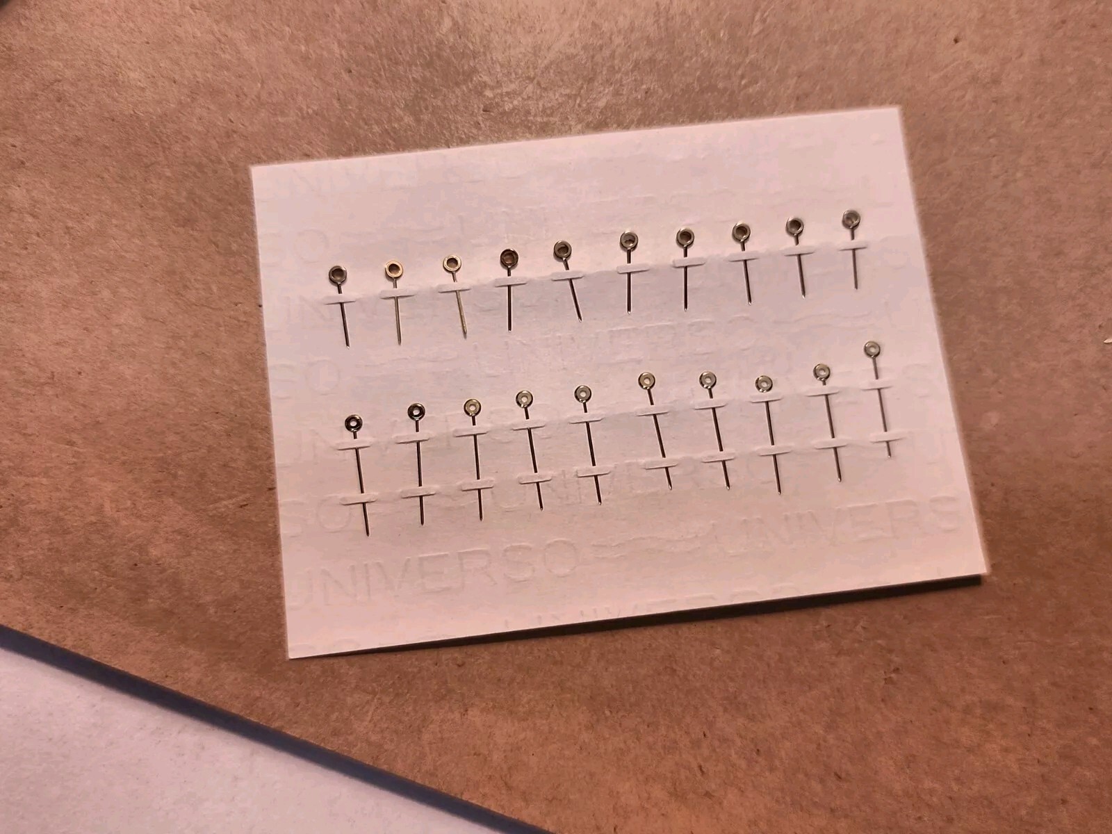 10 Sets Of Pristine Carded NOS Universo Gilt Stick Hands 140/80