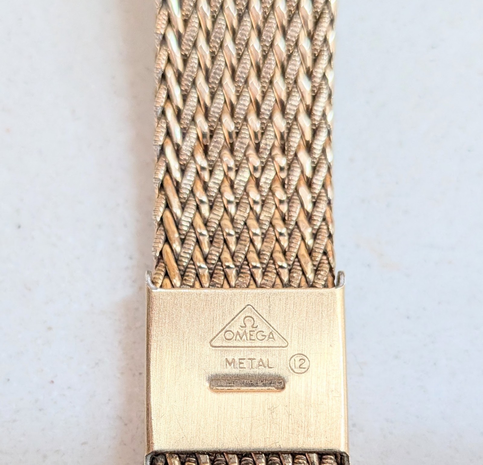 Vintage Omega Seamaster Quartz 1437–Gold Plated–Clean Dial–For PARTS OR REPAIR