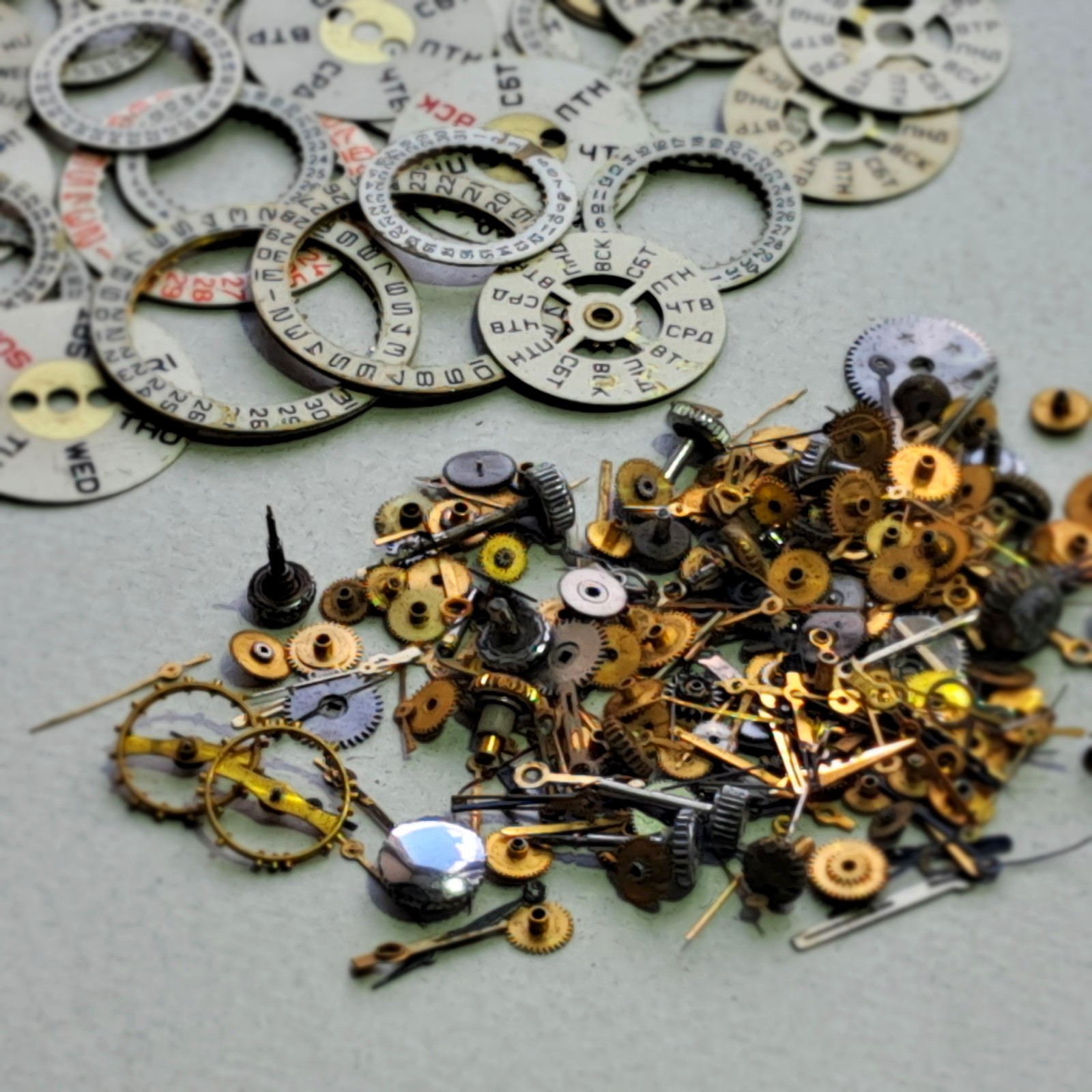 100 Vintage Watch Date Rings + Mixed Watch Parts Hands Gears Crowns Steampunk