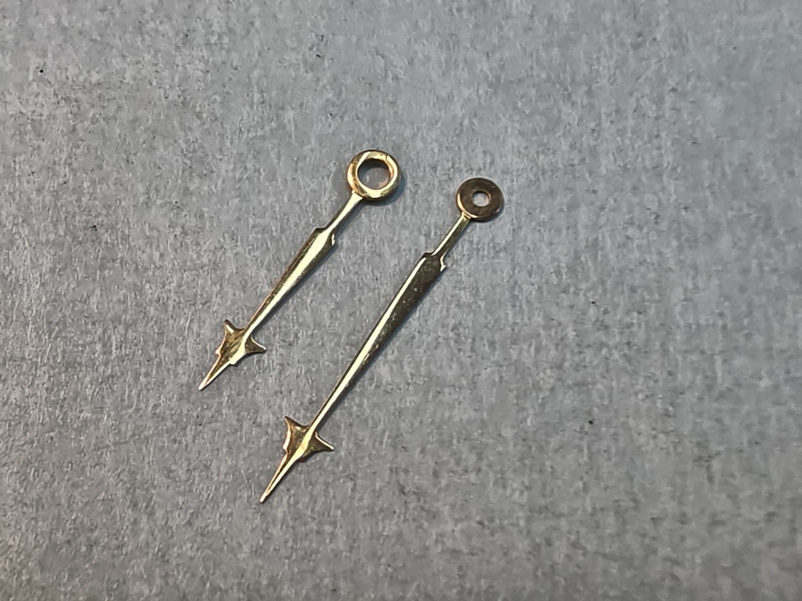 Set Of Vintage NOS American Pocket Watch 16s Fancy Gilt Arrow Hands 90/170 Holes