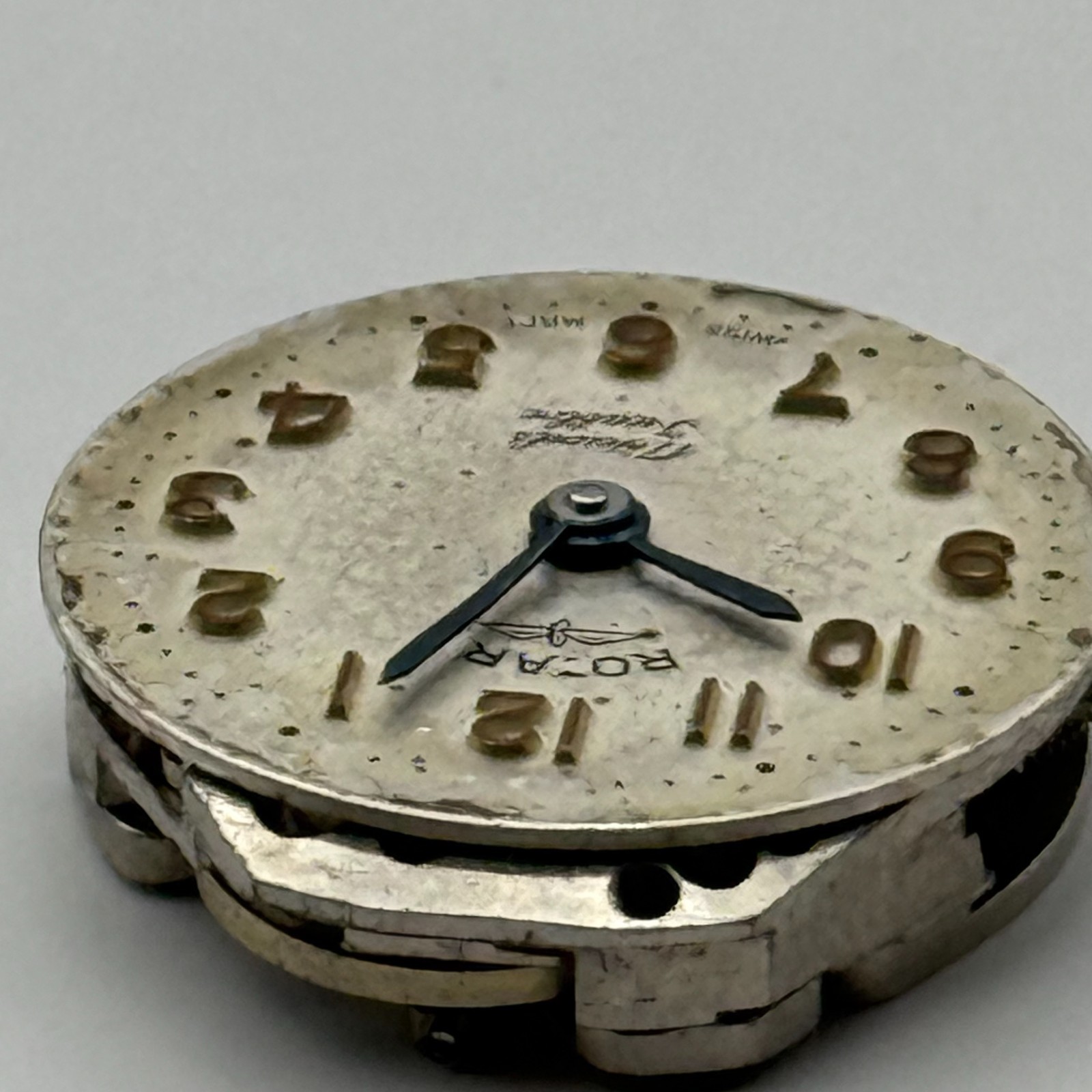 FHF 609 Watch Movement Rotary 17 Jewels Swiss Manual Wind Parts Repair 15.3mm