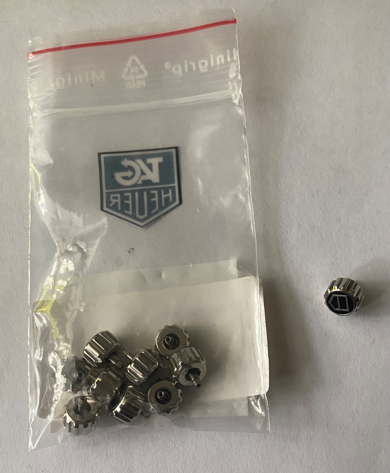 One NOS Genuine TAG Heuer HC0270 Crown For Steel Aquaracer CAJ2110 WAJ2114