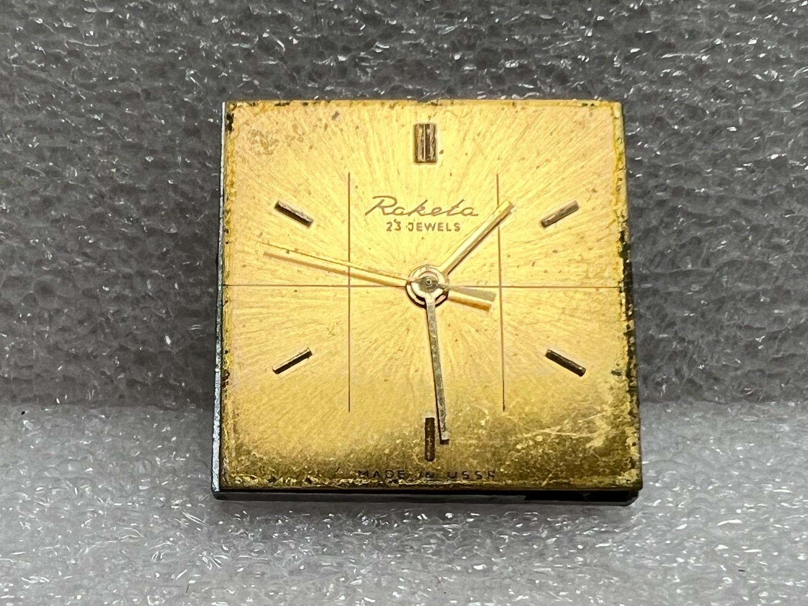 Watch movement USSR Raketa Cal.2209 plus Dial. For parts .