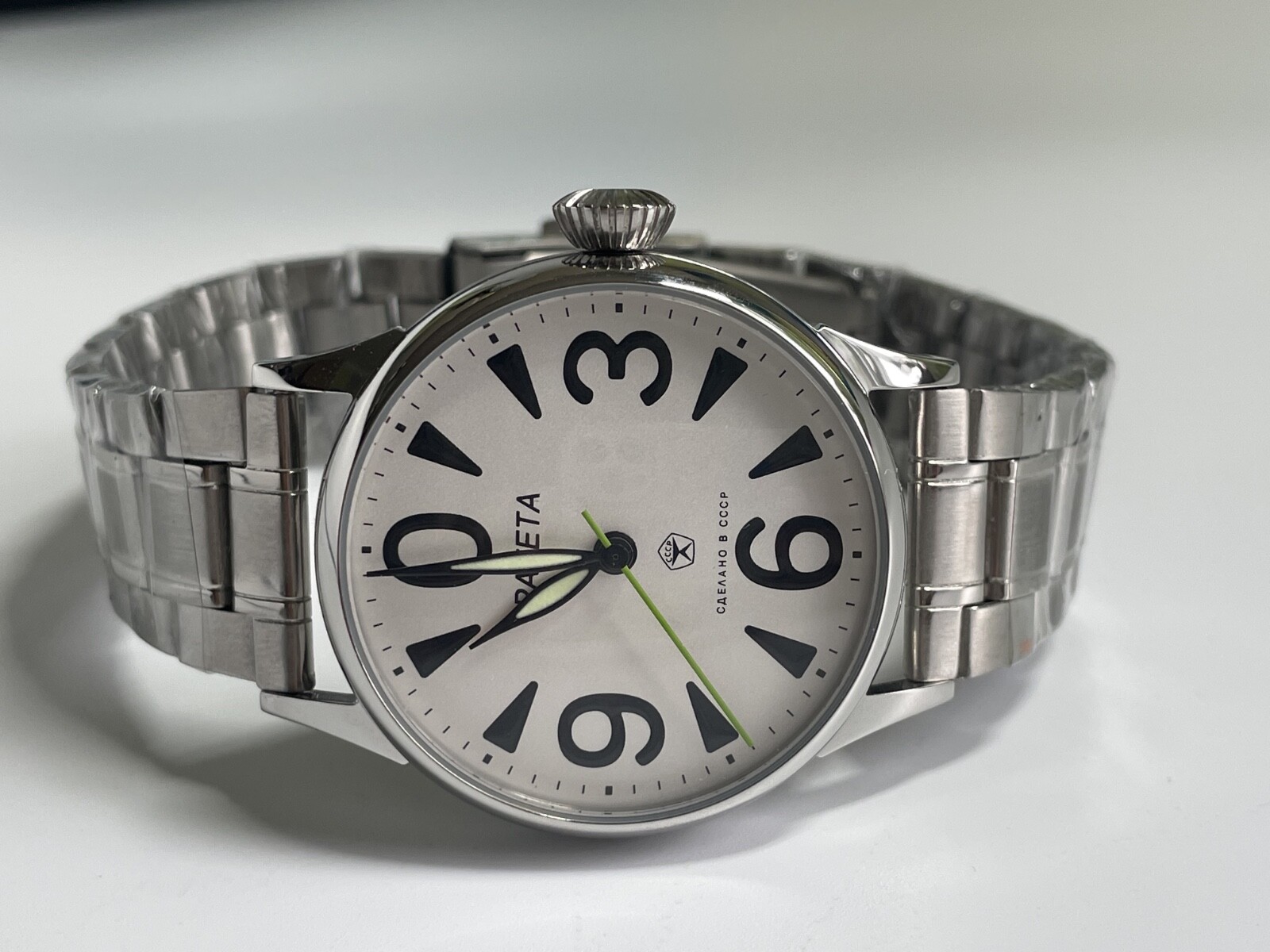 ! RAKETA ZERO mechanism 2609 HA USSR new case steel MANS WRISTWATCH marriage