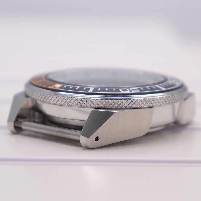 Modified Seiko Samurai 43.8mm Watch Cases Sapphire Glass For Seiko NH35 Movement
