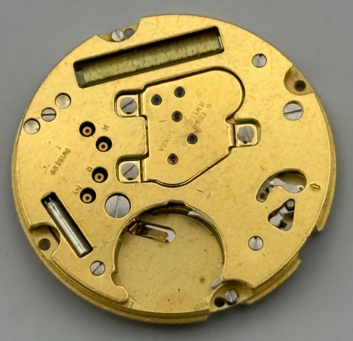 Ronda 1006 Watch Movement Quartz Swiss Date 8 Jewels Vintage Parts Repair 23.9mm