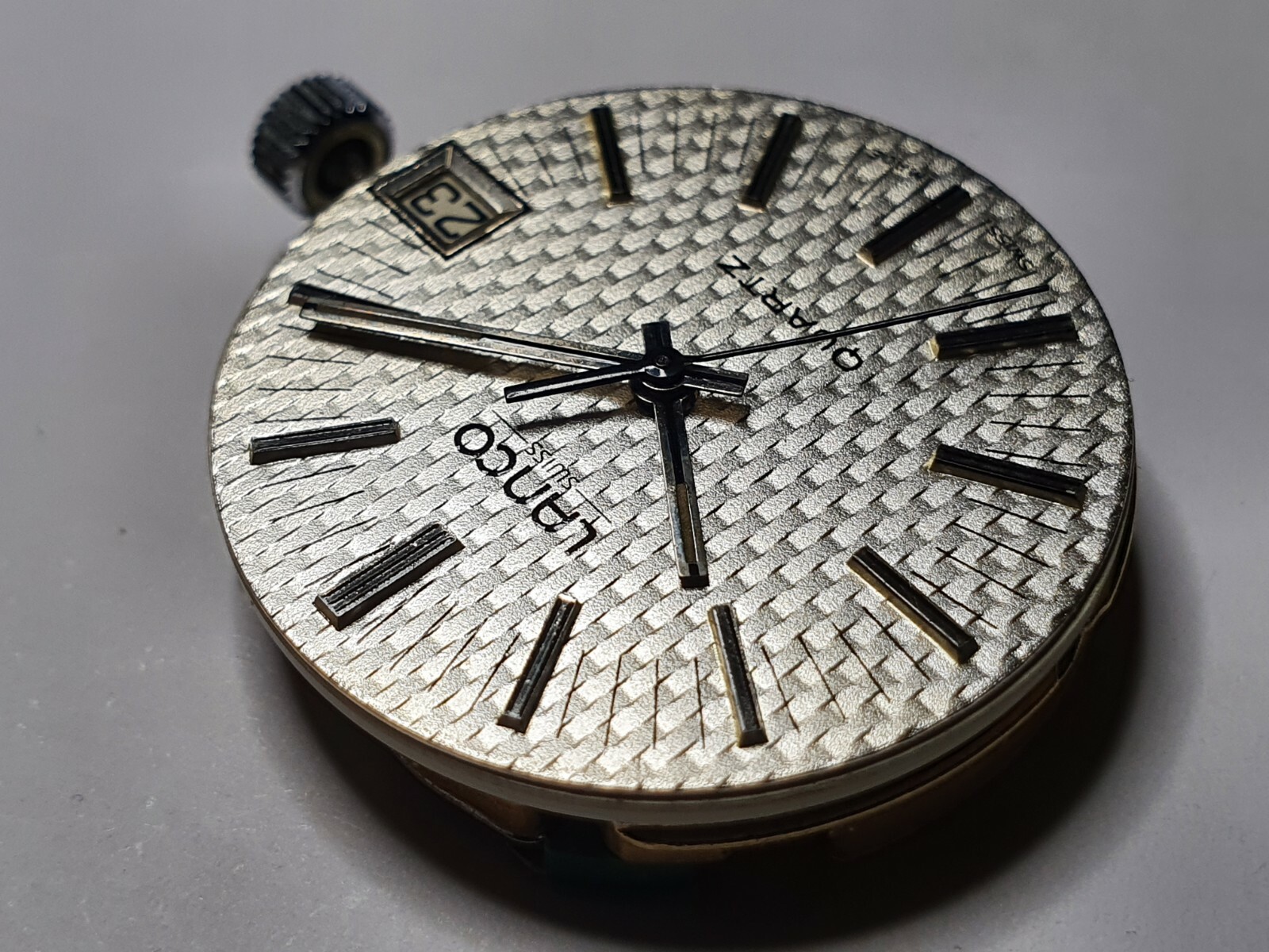 Lanco Quartz Electronic watch movement complete – working Esa 9182
