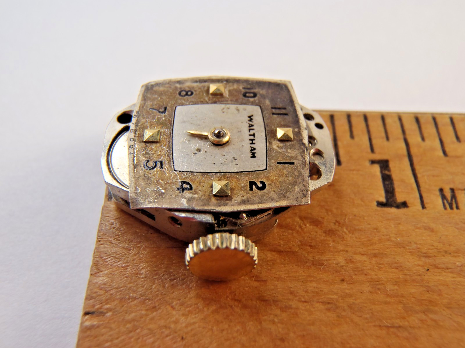 Vintage Elgin Cal. 799 Mechanical Watch Movement 17J Waltham Dial USA RUNNING