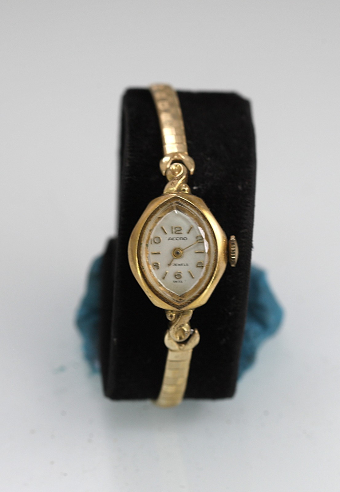 Accro Watch Vintage Women Swiss Gold Stainless Stretch Mechanical NON-WORKING