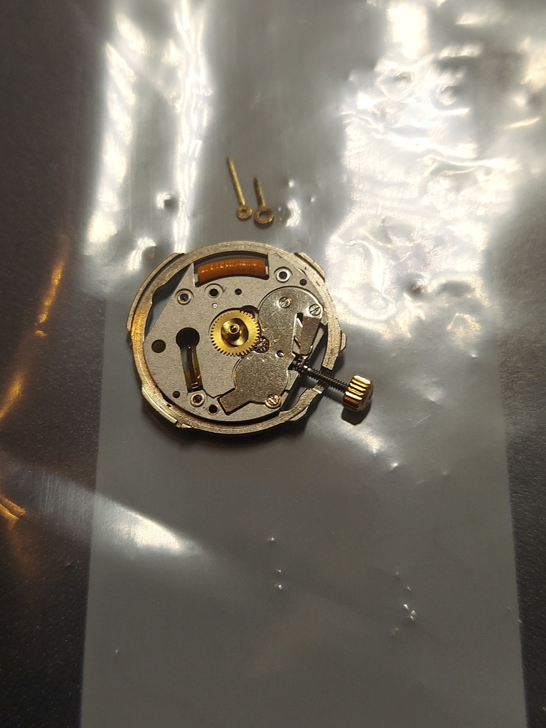 Cartier W. Movement Cal 057 Men’s- Women’s 100% Original And Authentic Quartz