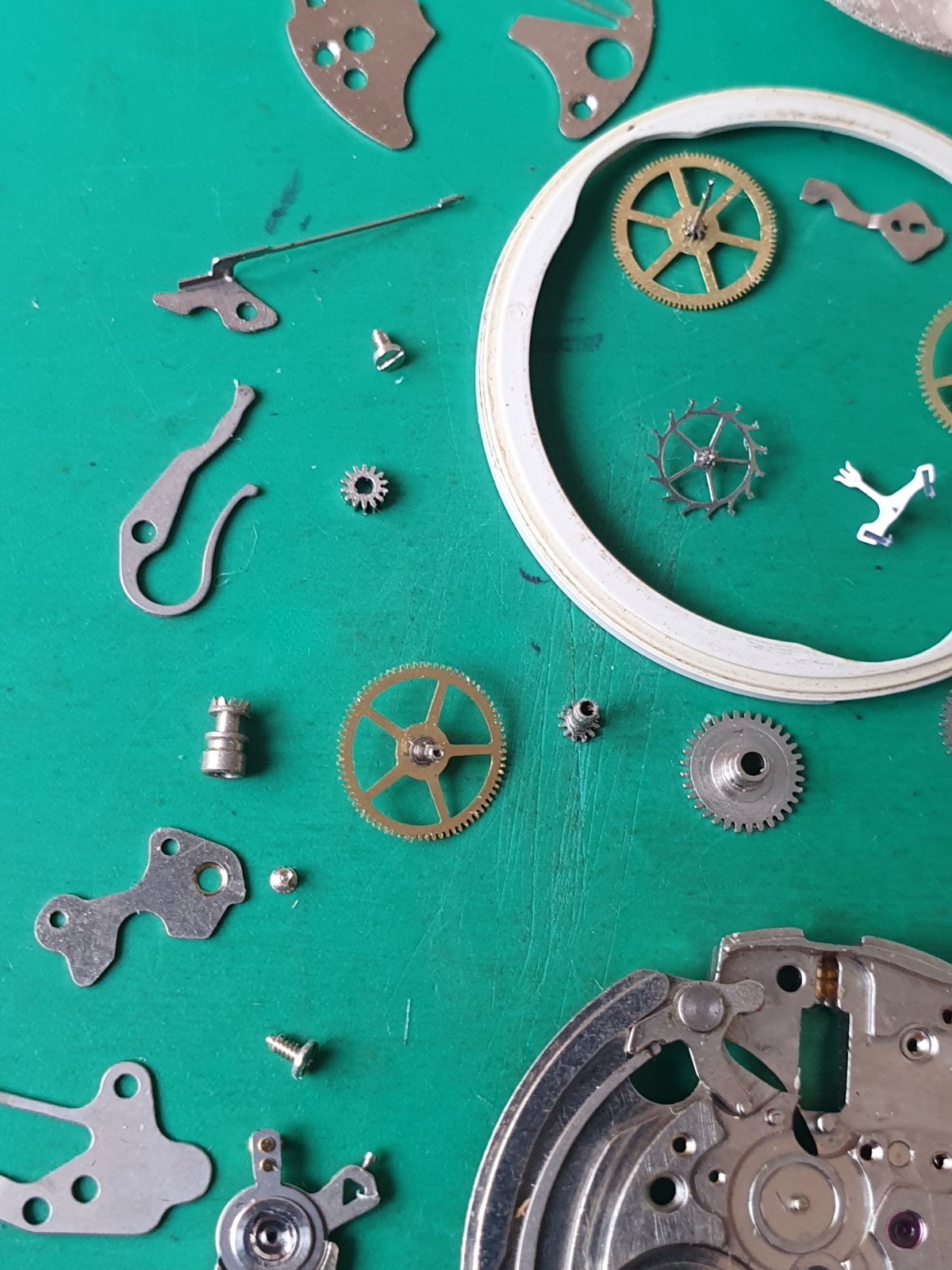 SEIKO 6119 C ORIGINAL PARTS (Single Sales Possibility)