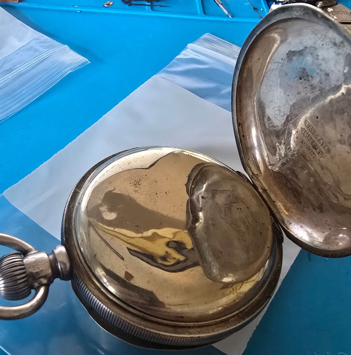 VINTAGE 18 SIZE BAYSTATE 3OZ COIN SILVER POCKET WATCH CASE PENDANT & LEVER SET