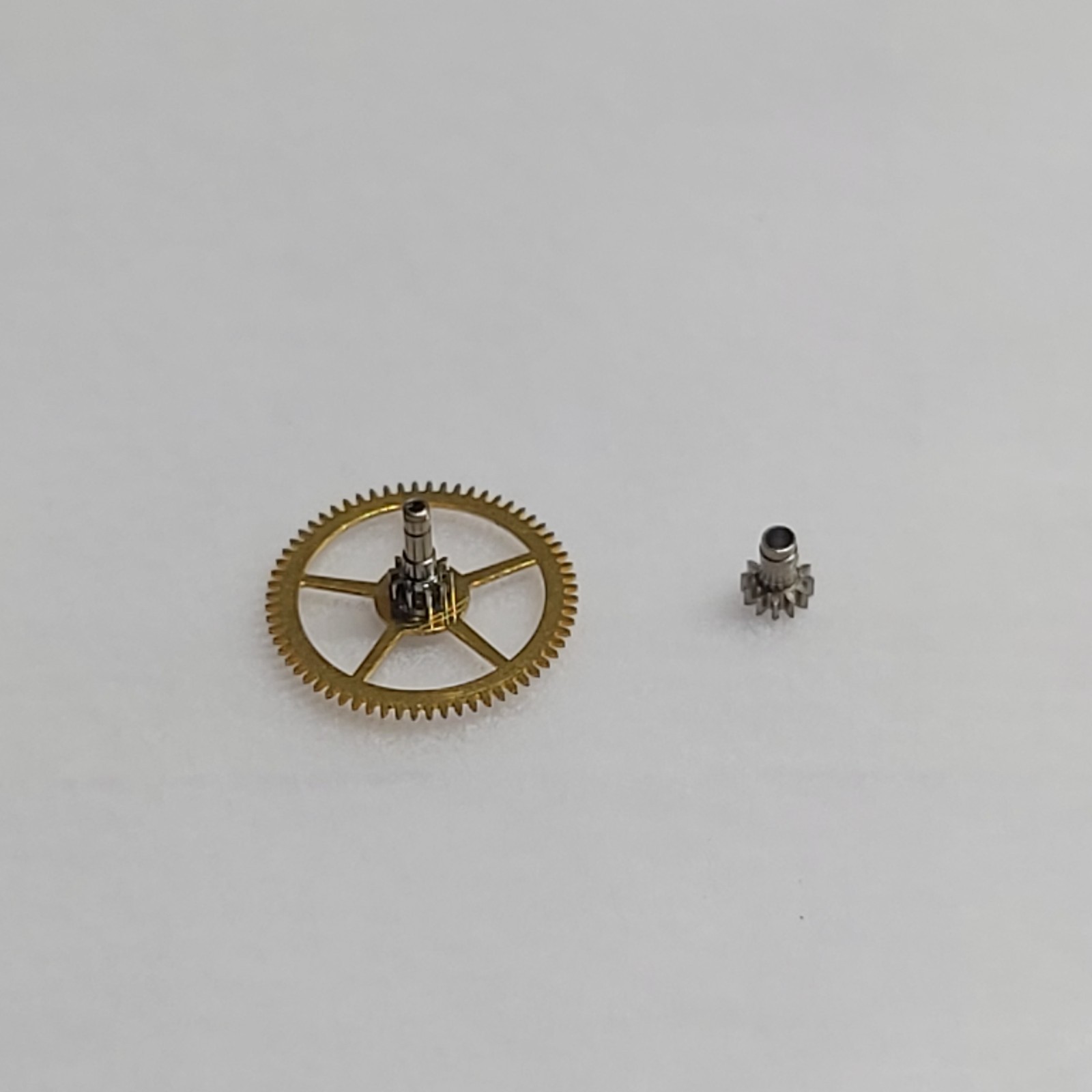 AS 1250 – Centre Wheel & Cannon Pinion, Height 2.0mm – 11”’ (AC296)
