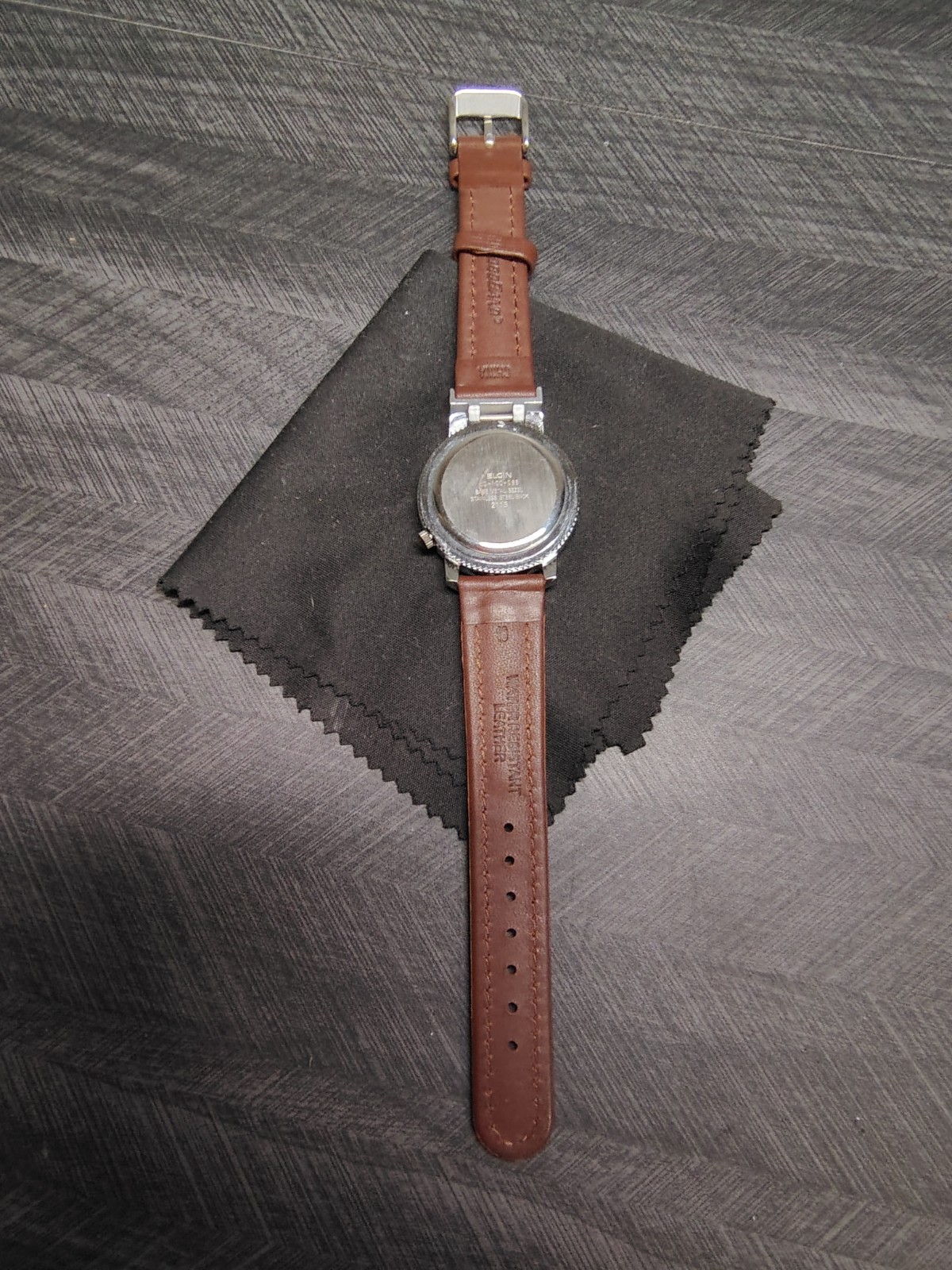 Men’s Vintage NOS Elgin Sportsman Watch With Unique Metal Strap Connector,35mm
