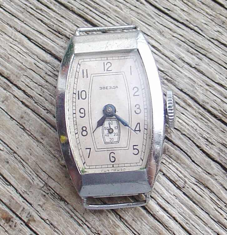 Vintage Rary Soviet ZVEZDA womens watch 1953 15 jewels SERVICED
